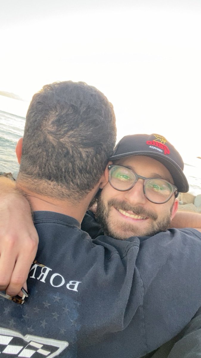 silly guy 🇨🇴🇻🇪 tweet media