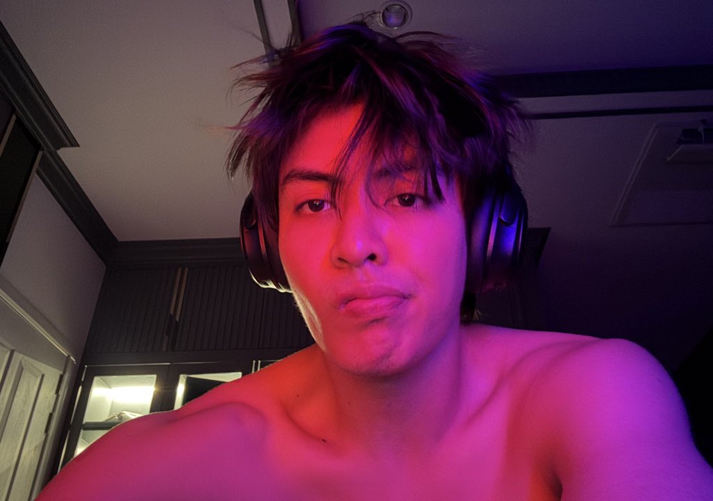 แรปเปอร์แมวเหมียว ｡🍭⁺ tweet media