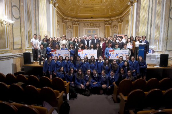 CesurEdelSur's tweet photo. Hemos vivido una jornada viemocionante en la Sala @FundUnicaja María Cristina de #Málaga con la final de la IX edición de I´m Growlaber Andalucía Oriental. 

¿Quieres conocer los ganadores? Lee la noticia: https://t.co/1Go2RRbJpb https://t.co/8qqZhMTNHH