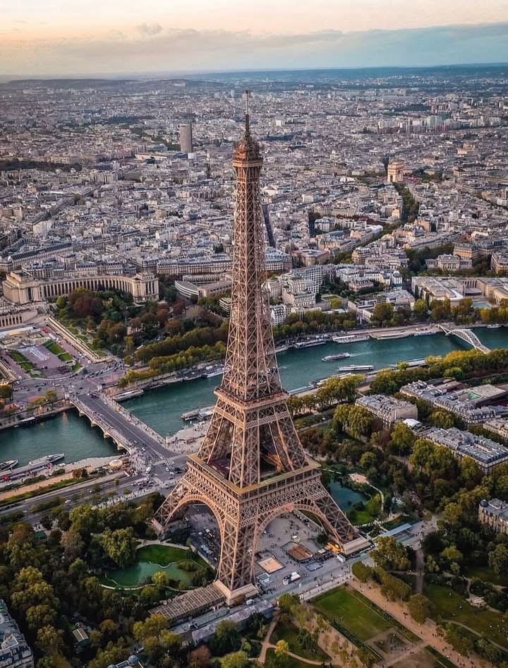 Amazing Eyes tweet media