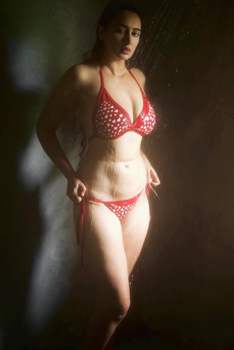 CELEBS STUFF tweet media