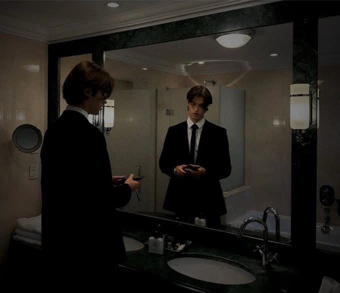 𝚆𝚘𝚕𝚏 tweet media