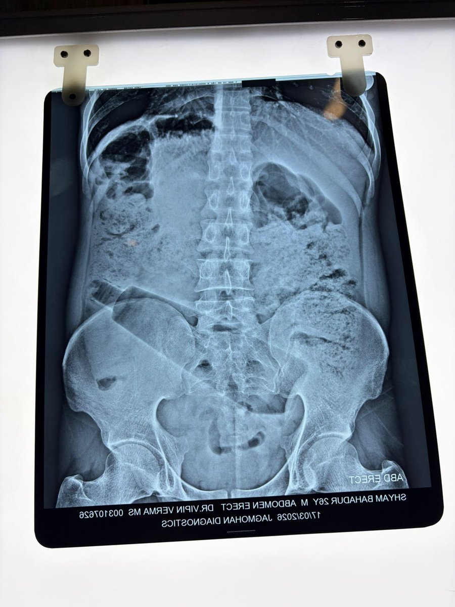 TRUE STORY tweet media