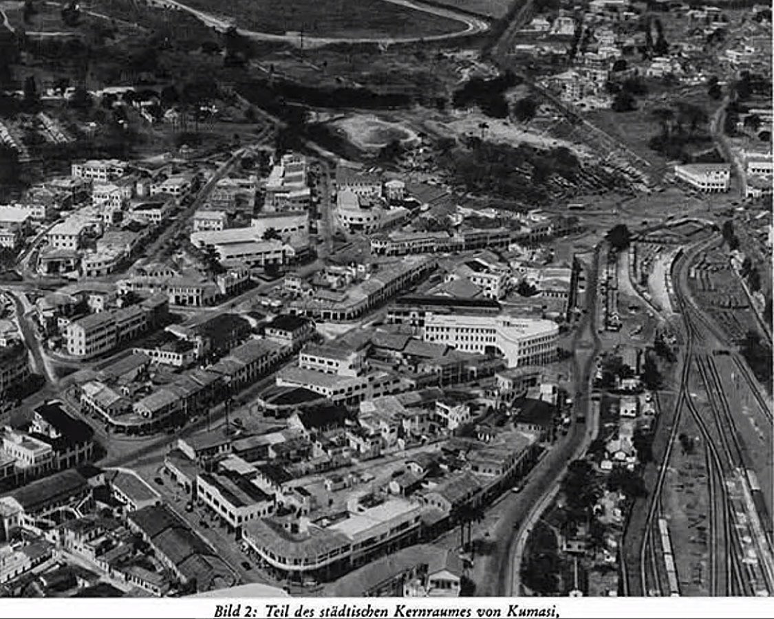 Ghana Facts tweet media