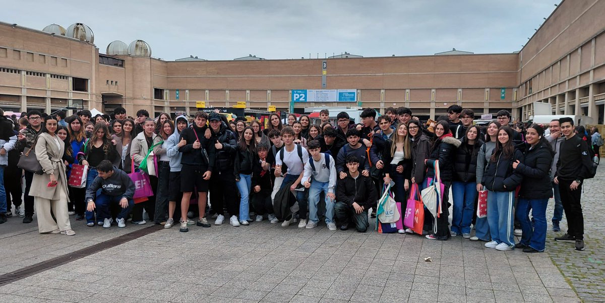 Carmelites El Vendrell tweet media