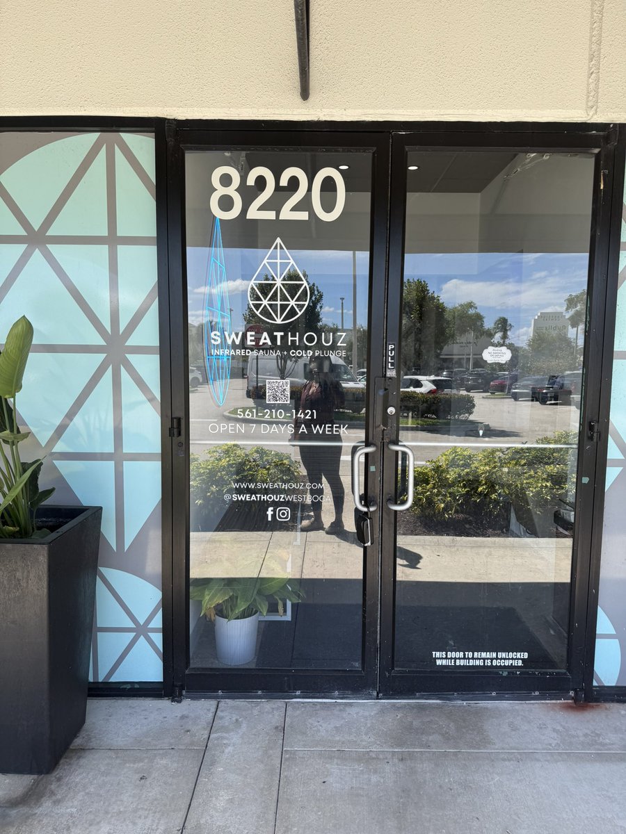 TeickaMusclesmommy TMG 🐜🐜 tweet media