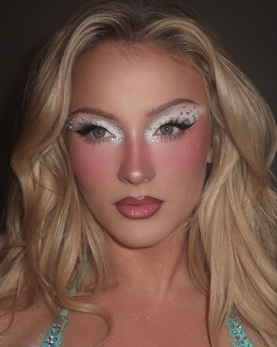 mini⁷ ✿ tweet media