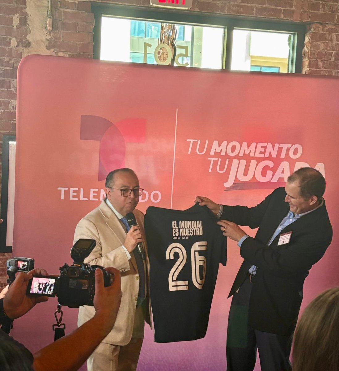 Consulmex Phoenix tweet media