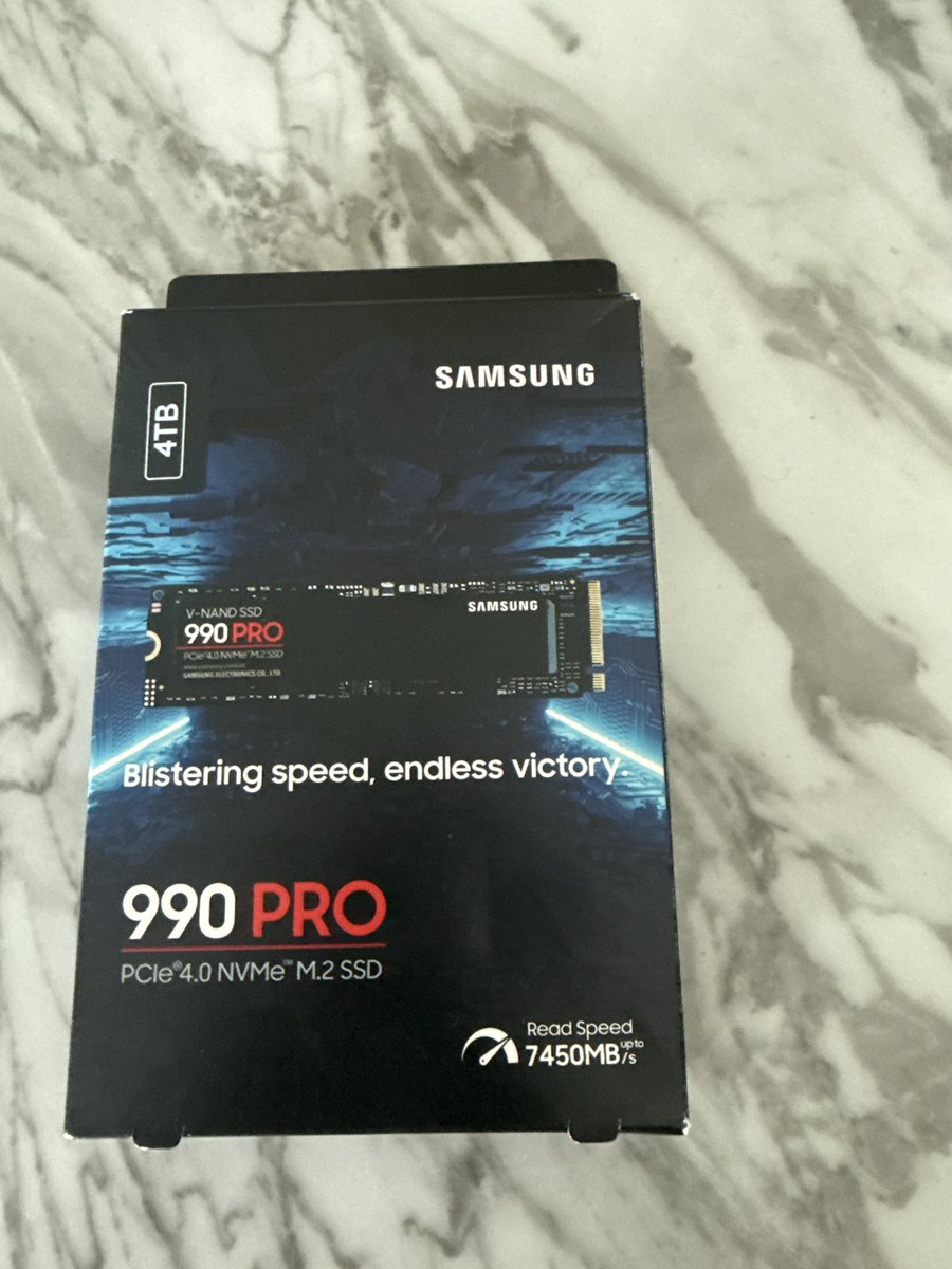 SenpaiXSauce™️ tweet media