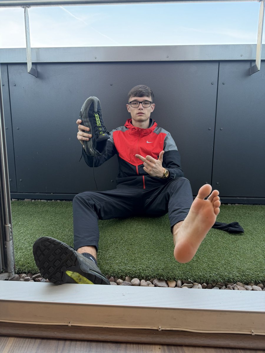 Master DB tweet media