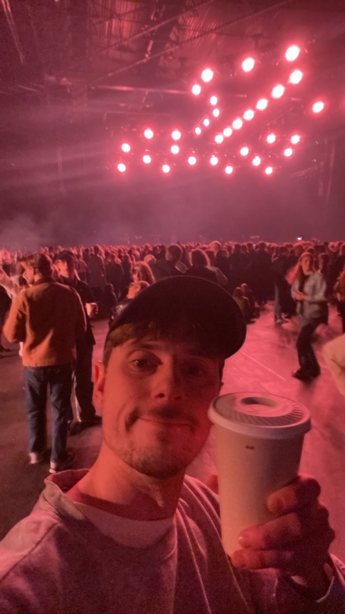 Adam Hellstrand tweet media