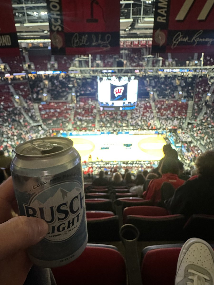 D3structiveDuder tweet media