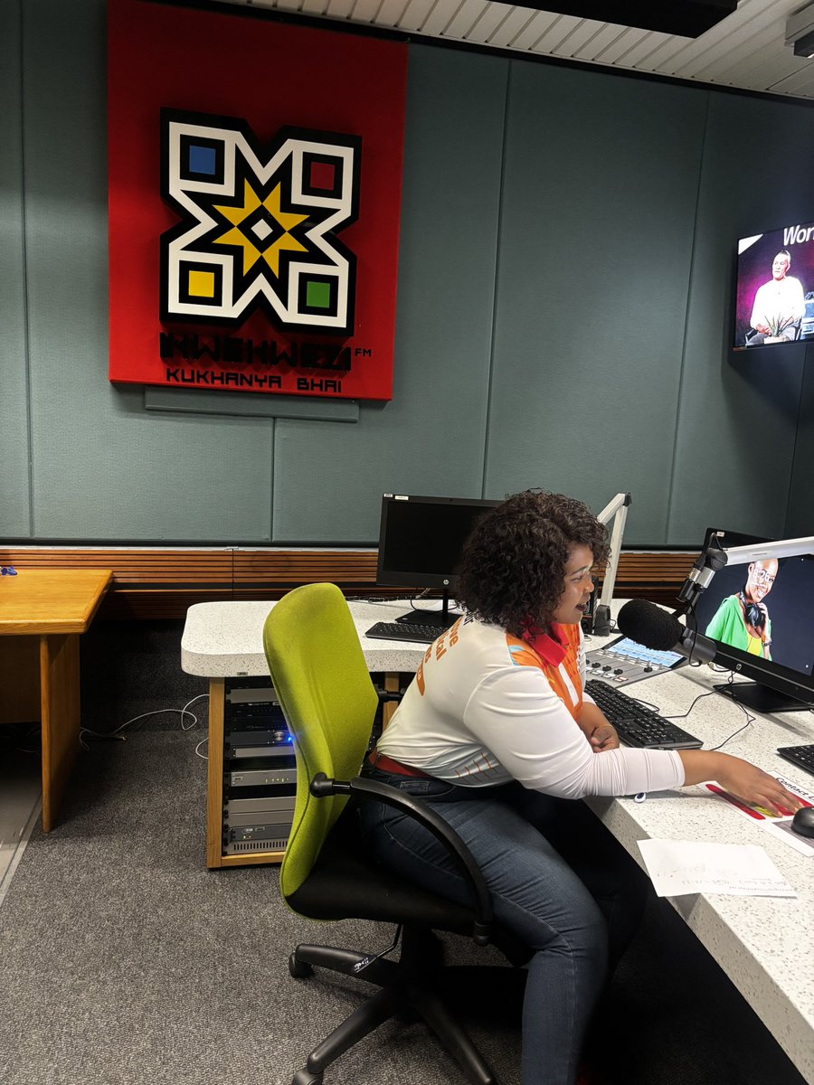 WeSolve4x's tweet photo. Boniswa and Tsietsi Ngobese live on @SABCNews_Radio  @Ikwekwezi_FM talking about Maths Anxiety.

In a country where Mathematics is declining our mandate is to increase the Maths Pass Rate and the learners taking maths

#Maths #STEAM #Mathematics #Wesolve4x #GibelaWesolve4x https://t.co/bQwzQDUzUT