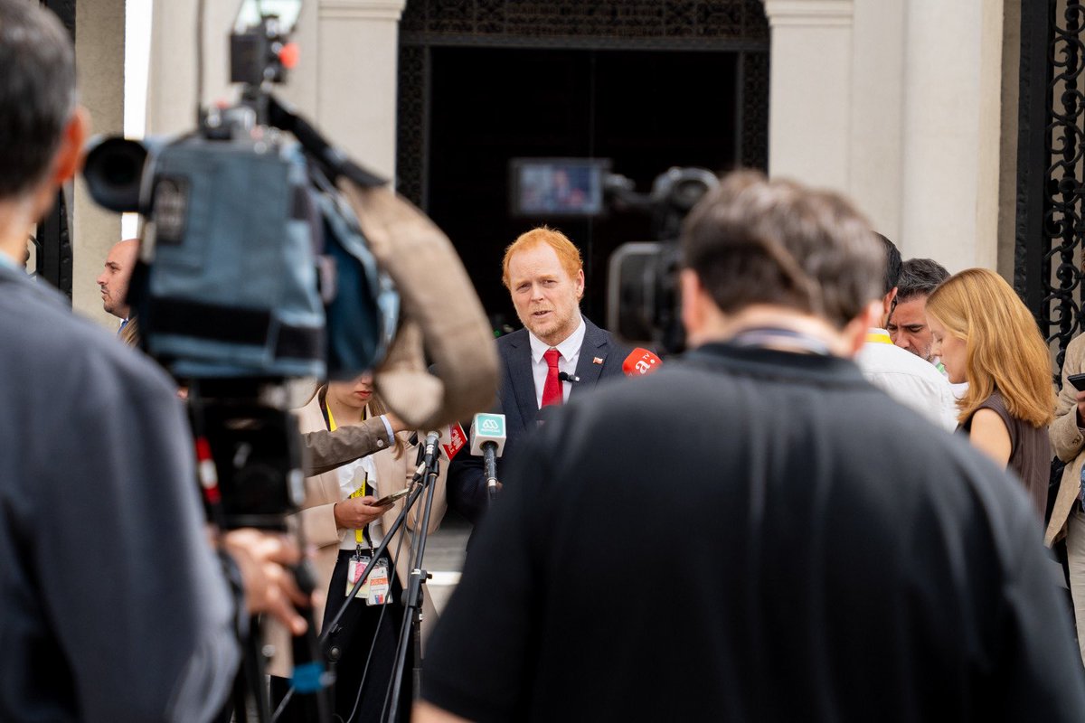 Rojo Edwards Senador RM tweet media