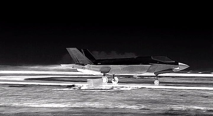 lesbian cosmic horror tweet media