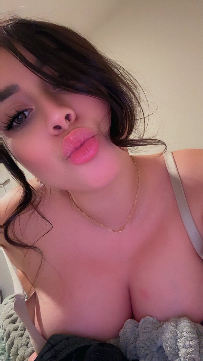 xxxtrazoe's tweet photo. miss me? :p https://t.co/wK9zv8BgsR