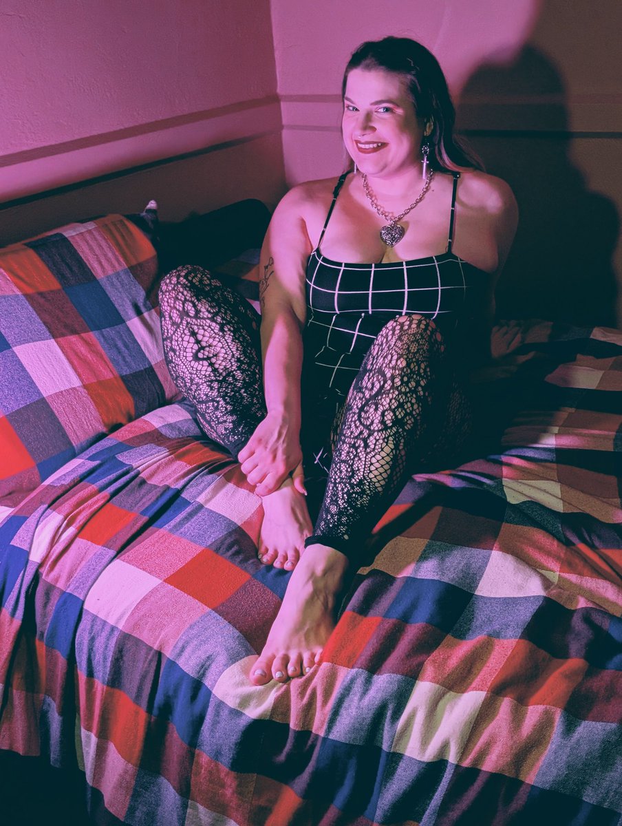 Enchantrix Bunnii tweet media