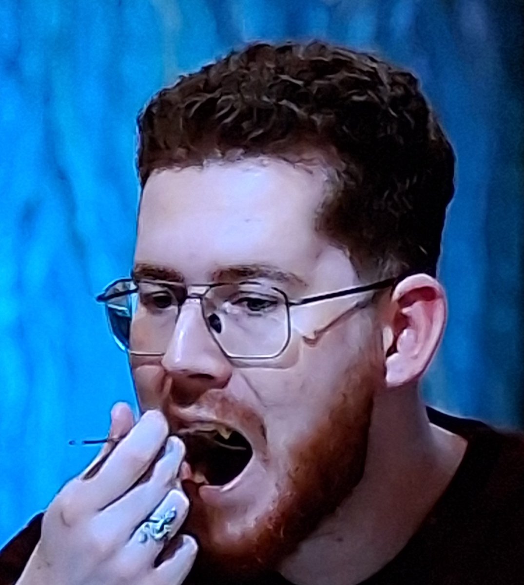 Drs. Dik Tatort tweet media