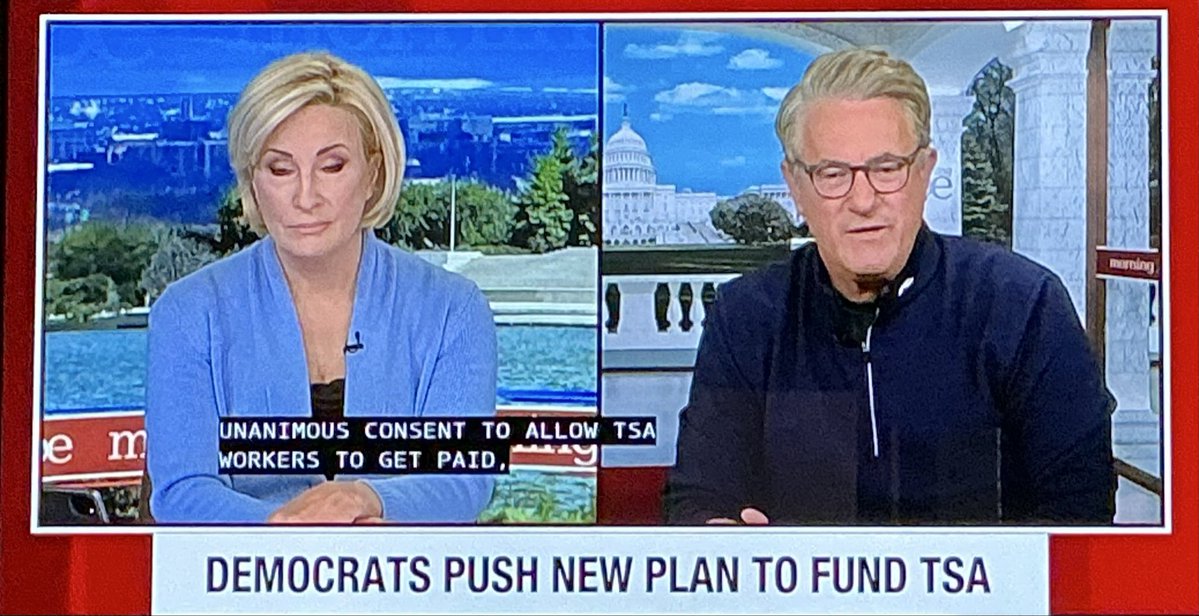 TheeBrandi tweet media