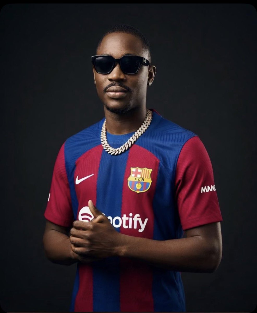 Ayọ̀🪽 tweet media