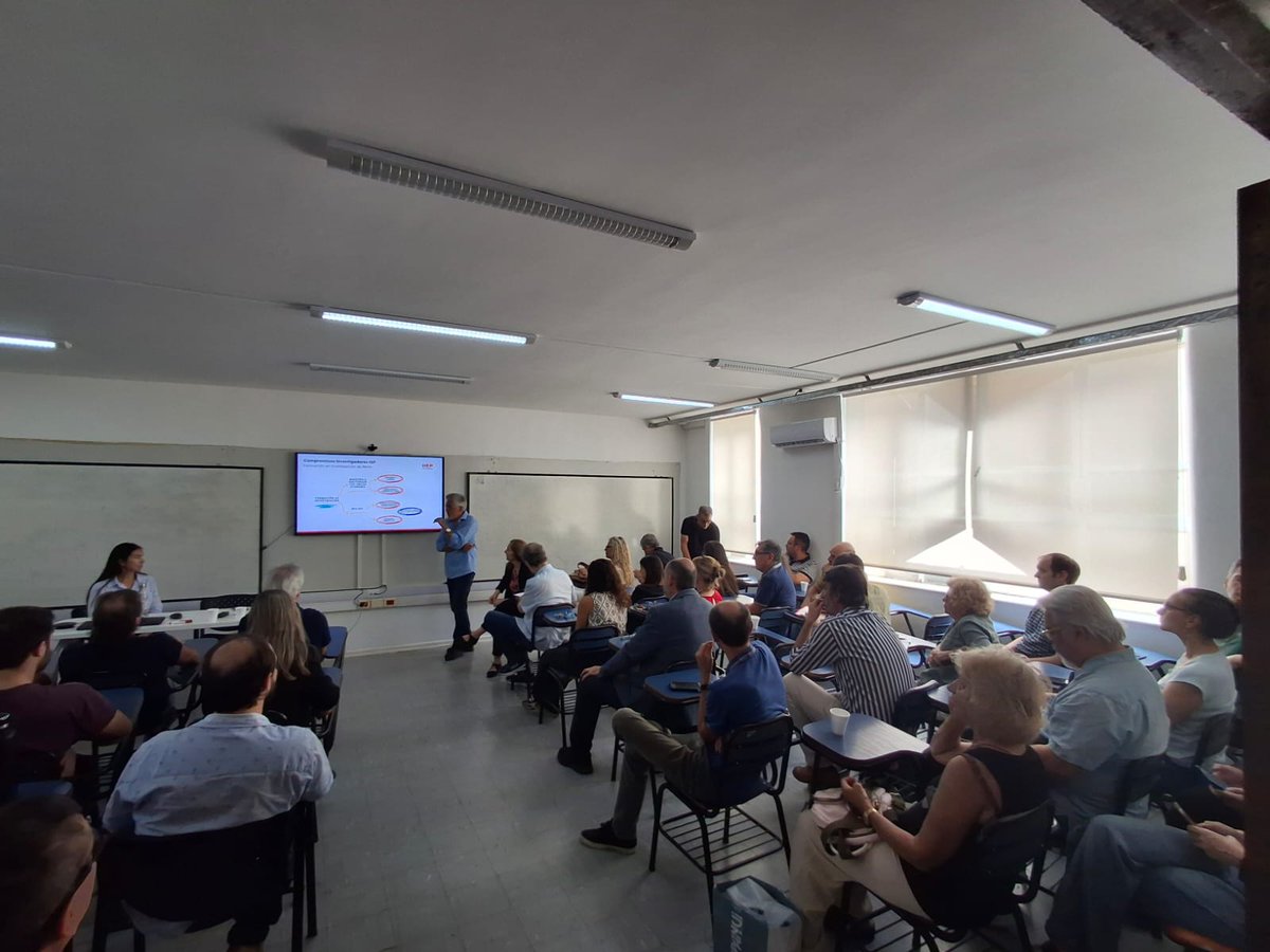 Instituto Interdisciplinario de Economía Política tweet media