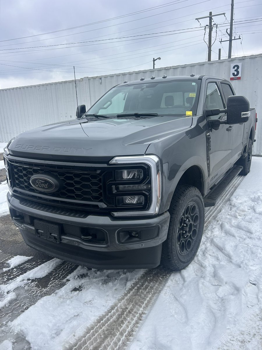 Charlie Hall (@hhacre) on Twitter photo 