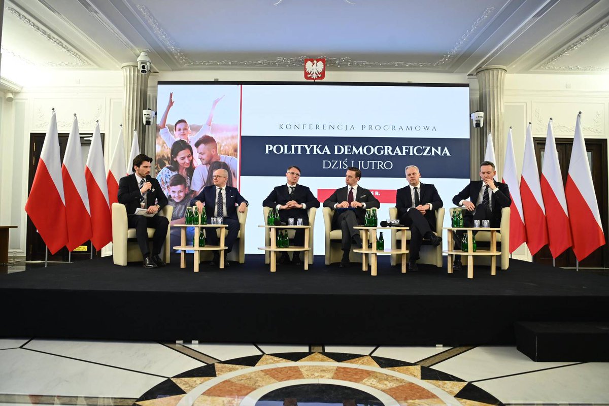 Krzysztof Bosak 🇵🇱 tweet media