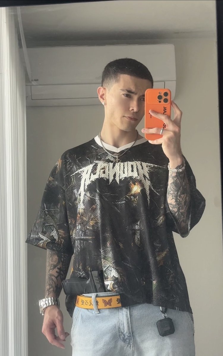 meruem. ♡ tweet media