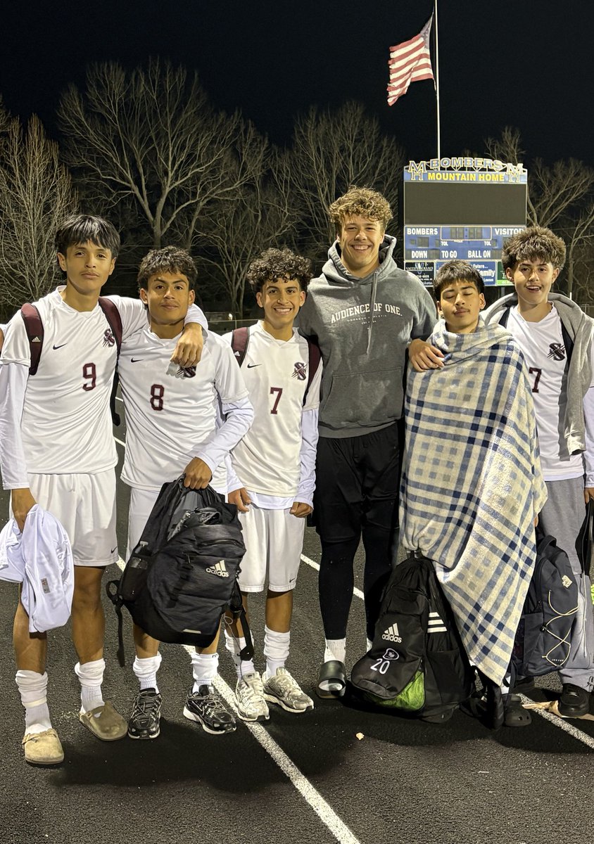 Boaz Benson tweet media