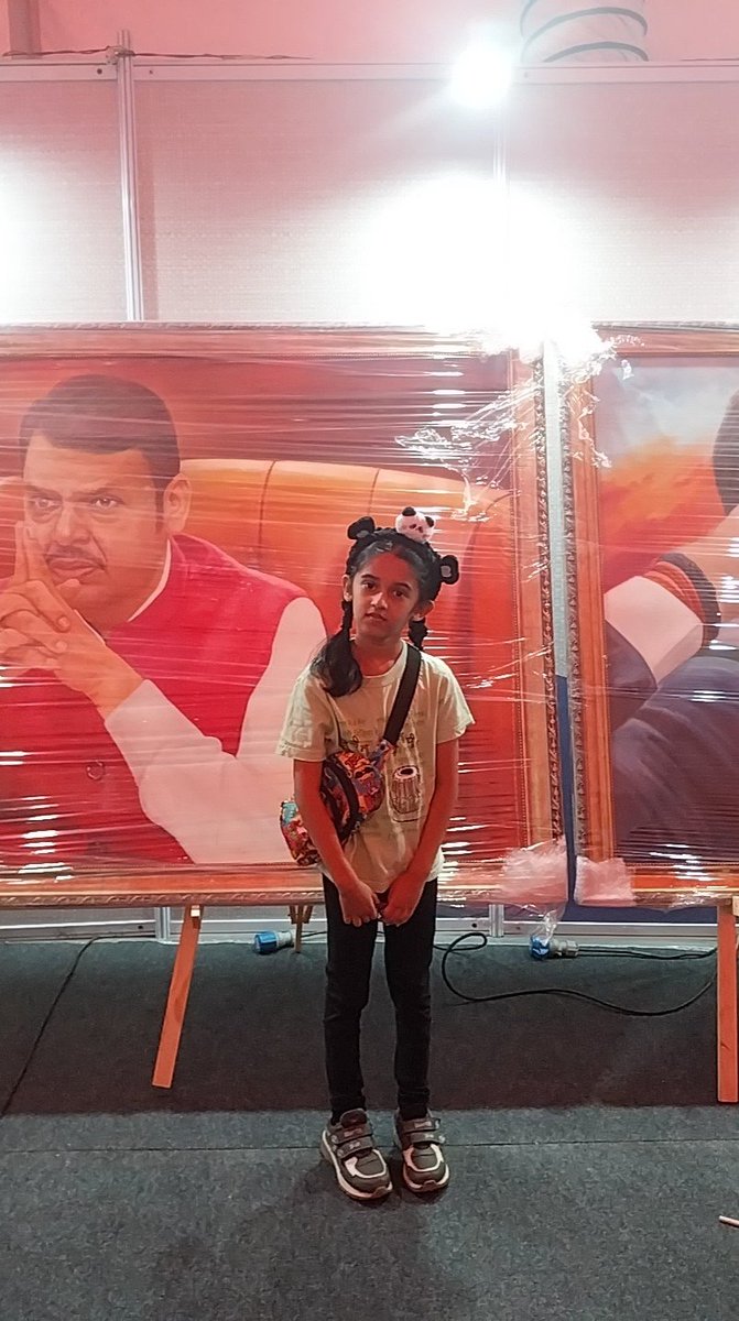 Nivedita purohit tweet media