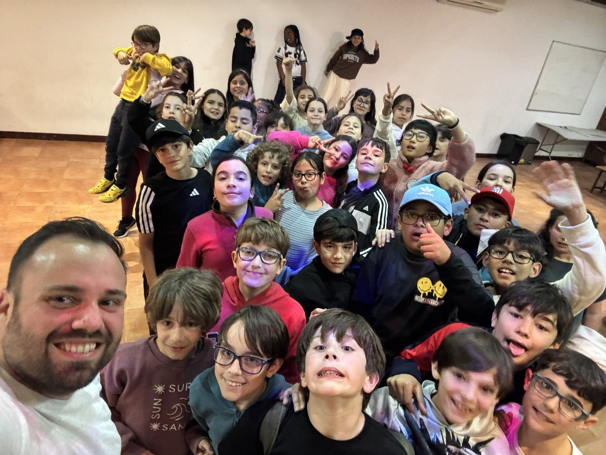 nazaretoporto's tweet photo. Días inolvidables en Aventurarte con nuestros alumnos de 5º EP de CEI El Jarama 💚
Risas, compañerismo y momentos que no se olvidan. Gracias a los monitores por hacerlo todo tan especial 🙌
¡Una experiencia para repetir! ✨
#Aventurarte @CeiElJarama #5EP https://t.co/923hgviVpj