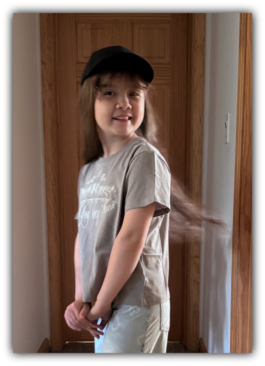 Alaska Headline Living tweet media