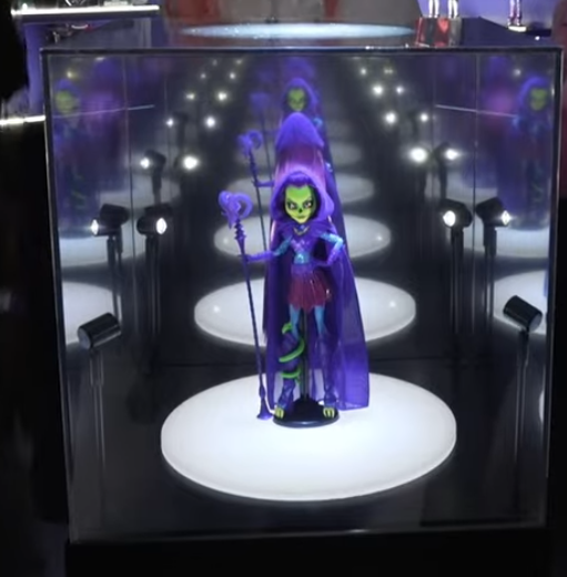 dollyknife tweet media