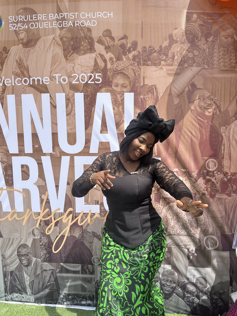 kunmi___ tweet media