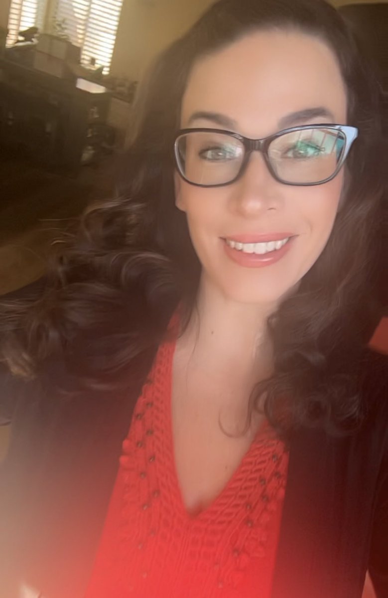 Miss Dong Copter tweet media