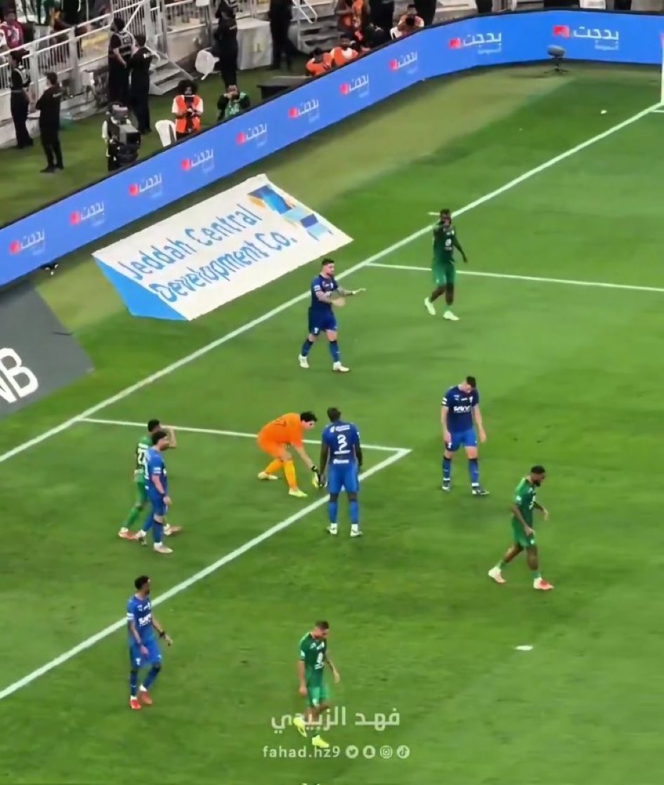 اهلاوي ملكي وافتخر tweet media