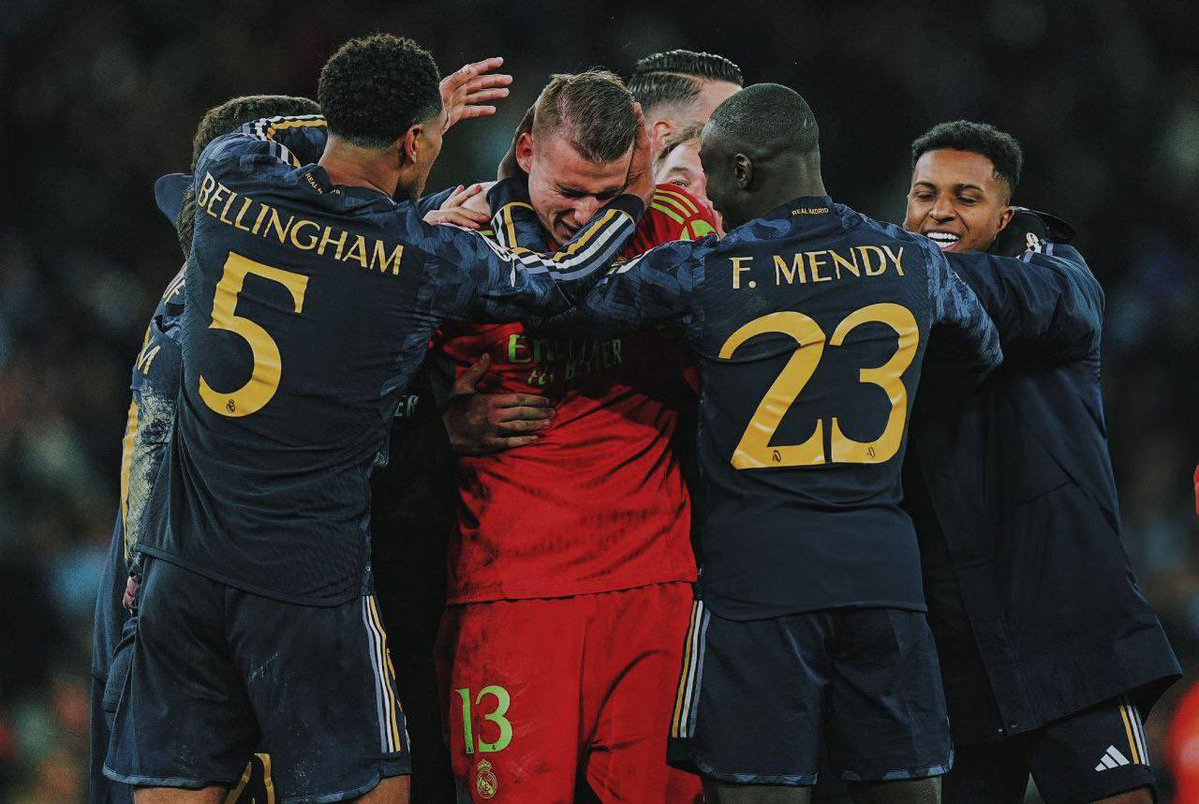 Mohammed hood 𓃵 🇮🇶 tweet media