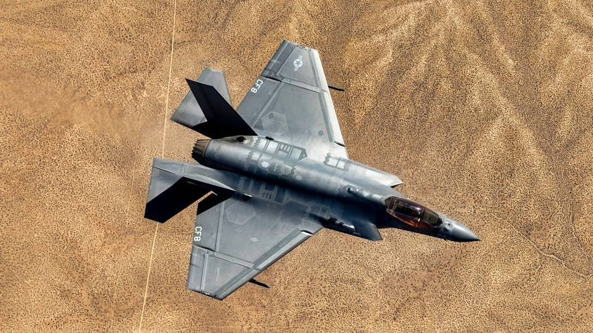 بریکنک نیوز 
ایران دنیا کا پہلا ملک بن گیا جس نے امریکی جنگی جہاز F-35 مار گرایا

آپکی ایک لائک ایک ری پوسٹ پوری دنیا میں امریکہ اور اسرائیل کو ایکسپوز کرسکتی ہے
ابھی ری پوسٹ کریں لائک کریں