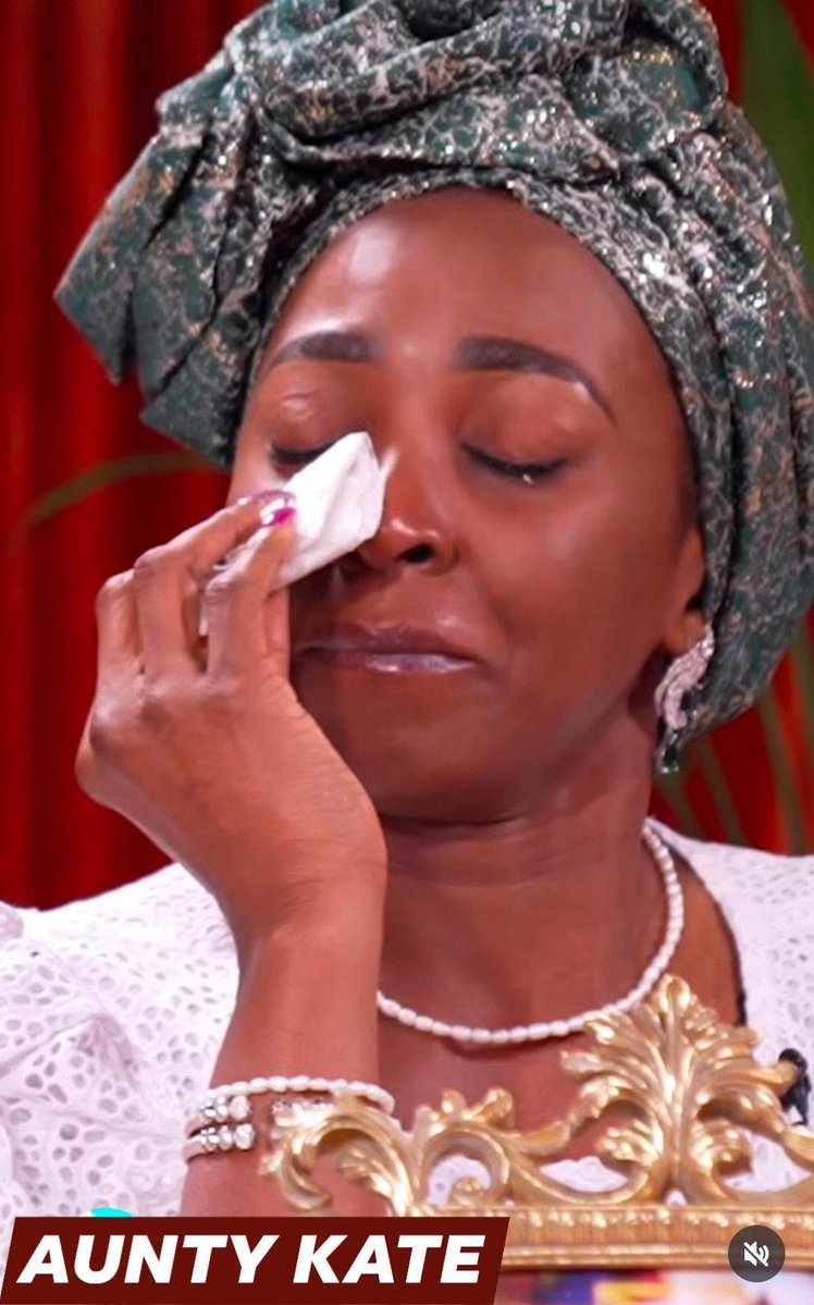 Queen Ella☢️✂️❤️ tweet media