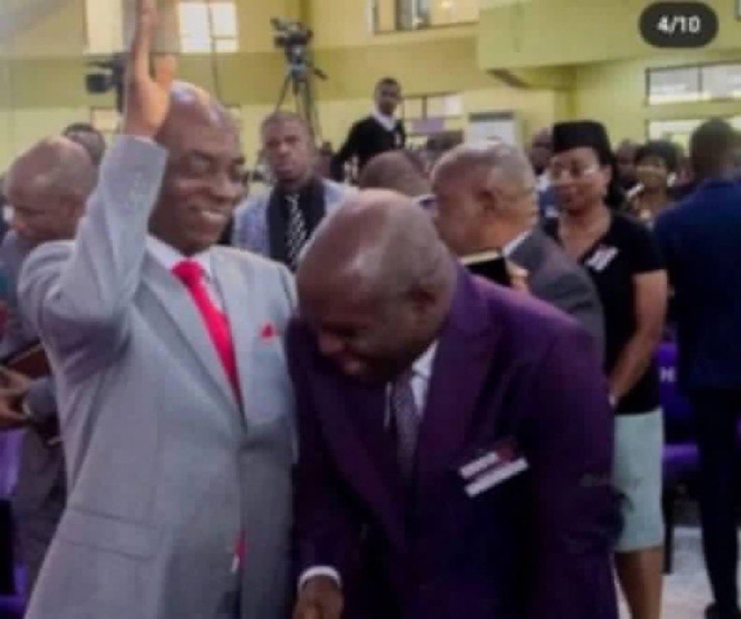 OCHE💔 tweet media