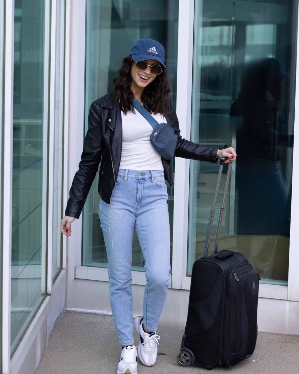 Fly MacArthur tweet media