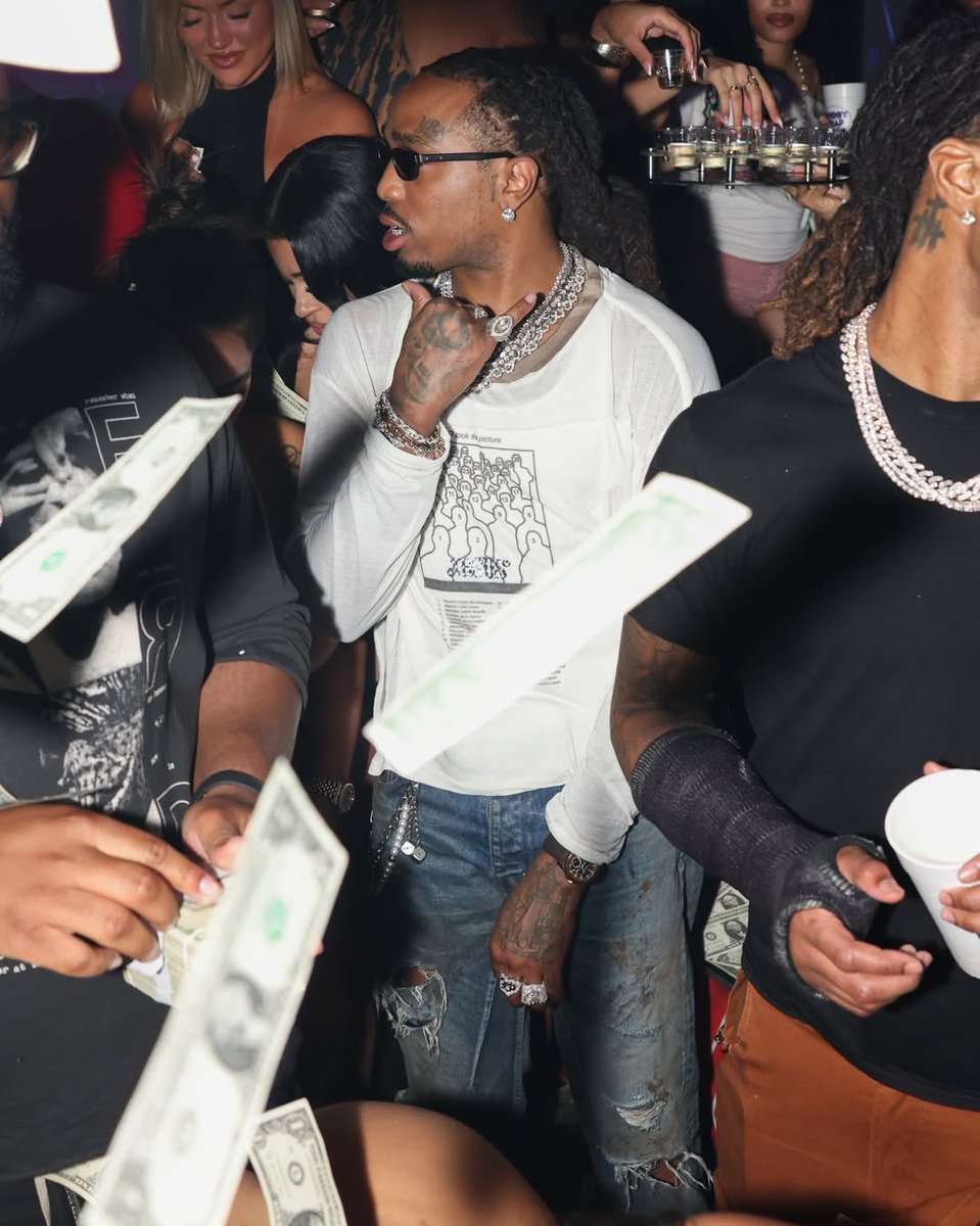 ًWave Checkers tweet media