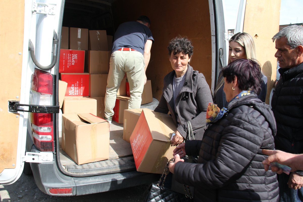 SaveChildren Albania tweet media