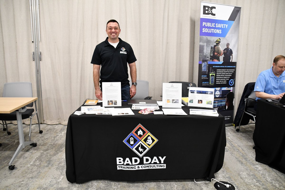 EMAO 🇺🇸 tweet media