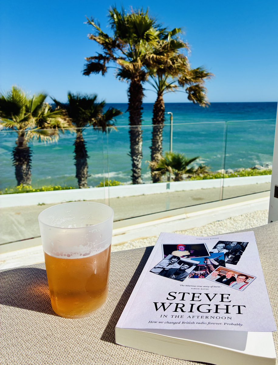 RadioMerch tweet media