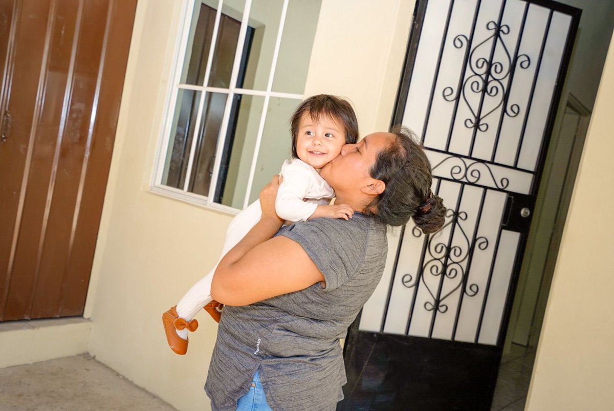 Ministerio de Vivienda - FONAVIPO tweet media