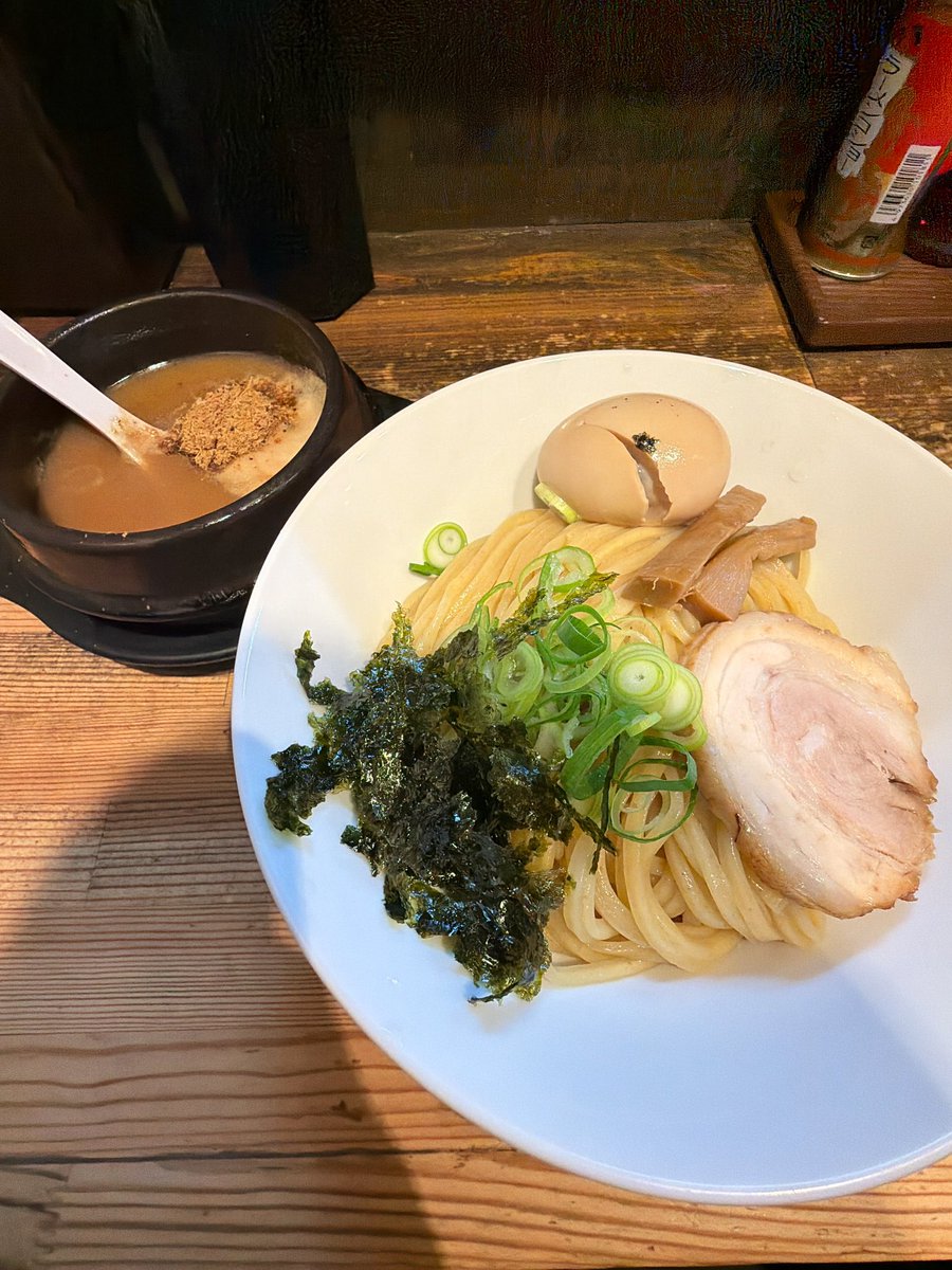 joyjoy0715's tweet photo. 最近ラーメンばっか食べてる🫃 https://t.co/T3MCSkHK1z