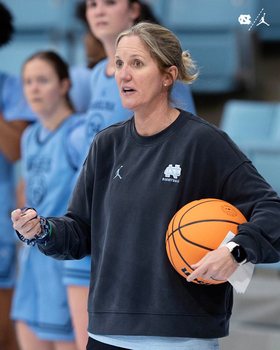 Carolina Women's Basketball tweet media