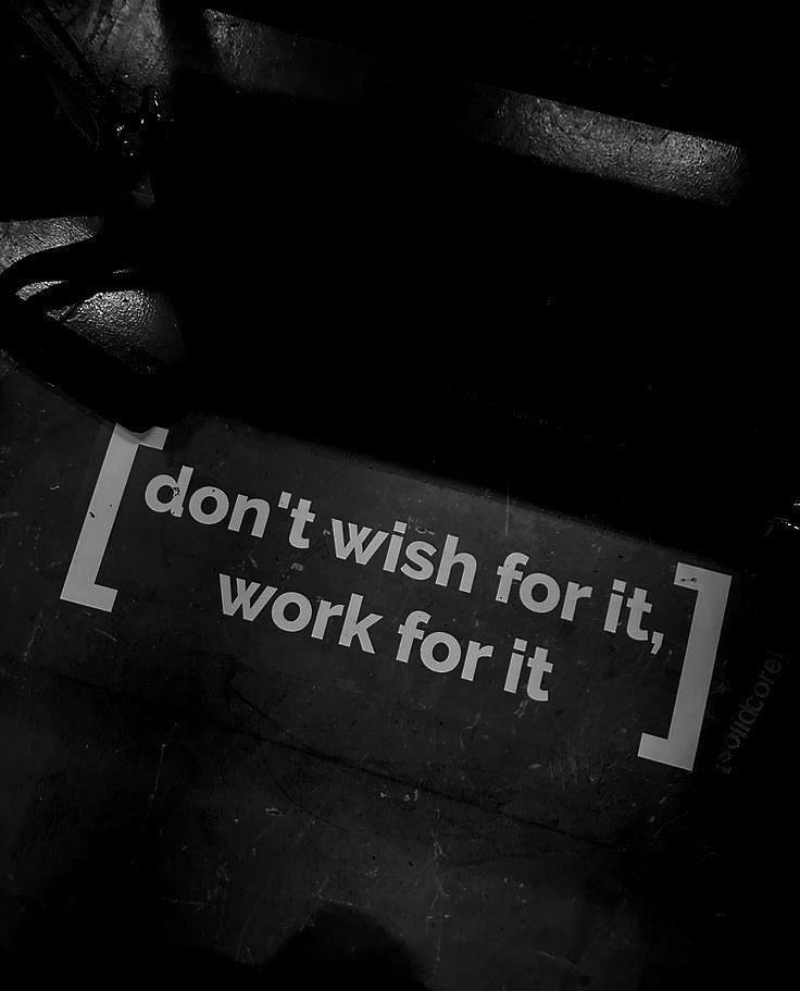 Glitchy 🪄 tweet media