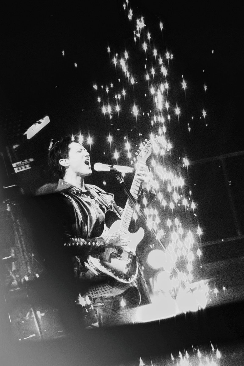 #𝟖𝟗 tweet media